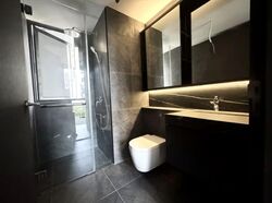 Hyll On Holland (D10), Condominium #559209921